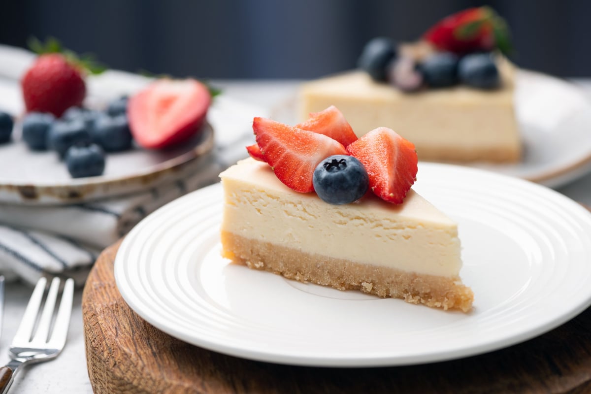 Premium cheesecake with fresh berries